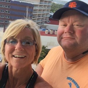 Meet your Posher, Chelli